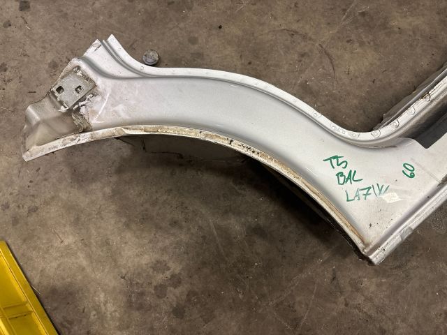 bontott VW TRANSPORTER Bal Küszöb