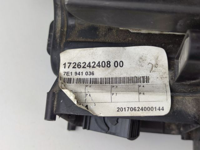 bontott VW TRANSPORTER Bal Ledes Fényszóró