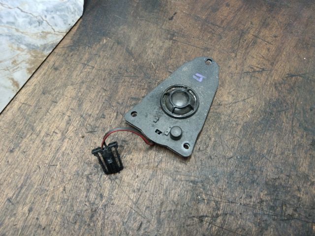 bontott VW TRANSPORTER Bal Műszerfal Hangszóró