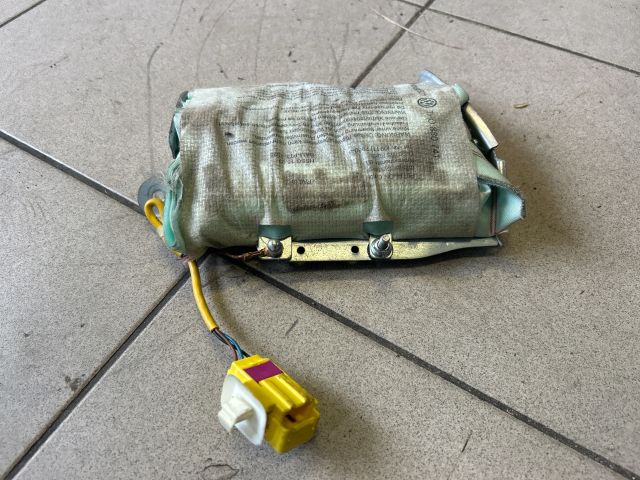 bontott VW TRANSPORTER Bal Oldallégzsák