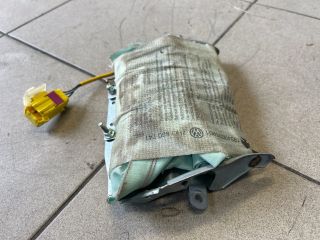 bontott VW TRANSPORTER Bal Oldallégzsák