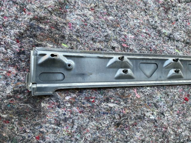 bontott VW TRANSPORTER Bal Tolóajtó Díszléc