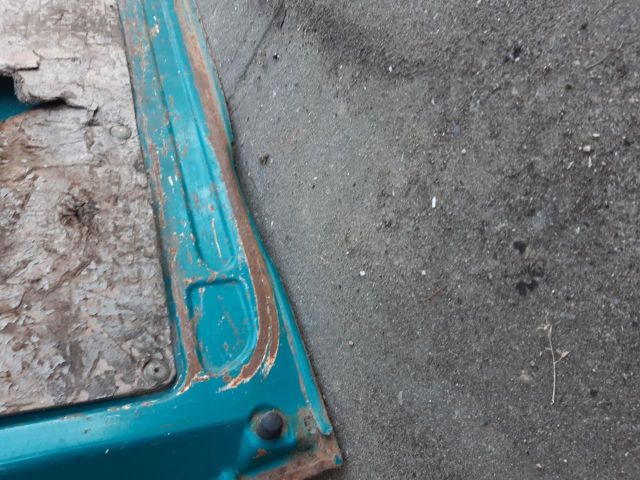 bontott VW TRANSPORTER Bal Tolóajtó (Üres lemez)