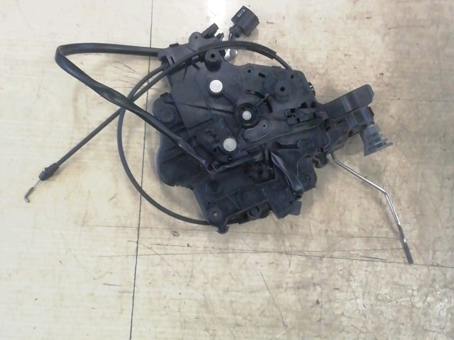 bontott VW TRANSPORTER Bal Tolóajtó Zárszerkezet