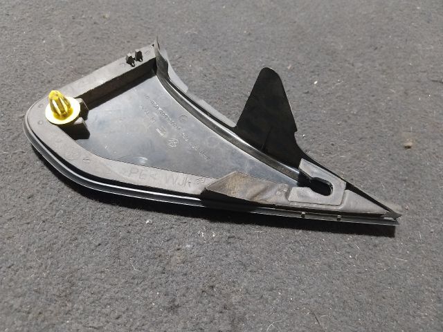 bontott VW TRANSPORTER Bal Visszapillantó Tükör Előtti Burkolat