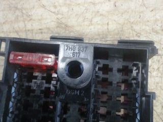 bontott VW TRANSPORTER Biztosítéktábla Utastér