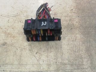 bontott VW TRANSPORTER Biztosítéktábla Utastér