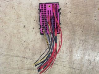 bontott VW TRANSPORTER Biztosítéktábla Utastér