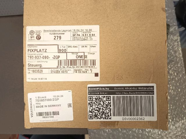 bontott VW TRANSPORTER Biztosítéktábla Utastér