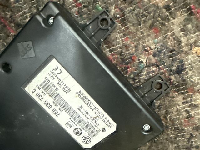 bontott VW TRANSPORTER Bluetooth Elektronika