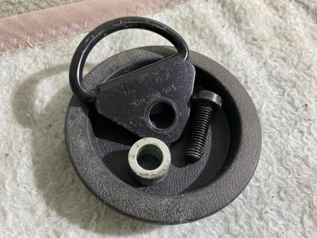 bontott VW TRANSPORTER Csomagrögzítő