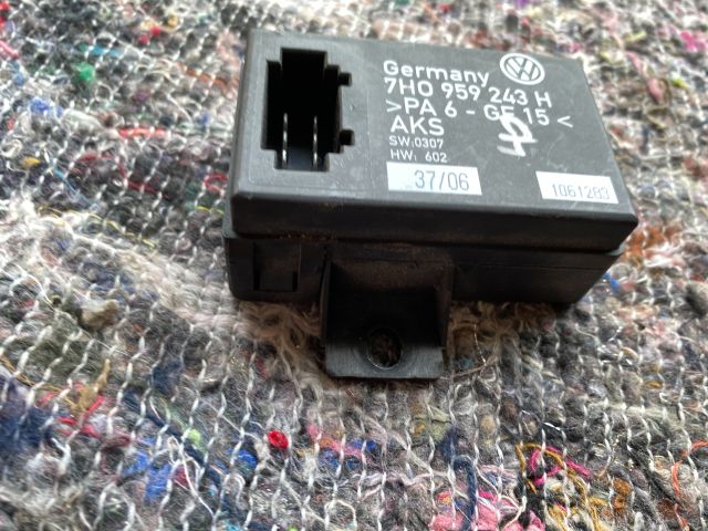 bontott VW TRANSPORTER Csomagtér Ajtó Vezérlőegység