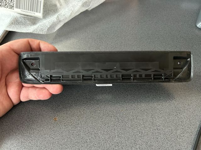 bontott VW TRANSPORTER Csomagtér Nyitó Kar / Gomb