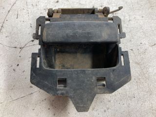 bontott VW TRANSPORTER Csomagtér Nyitó Kar / Gomb