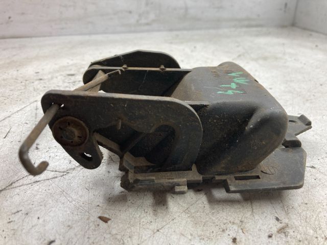 bontott VW TRANSPORTER Csomagtér Nyitó Kar / Gomb