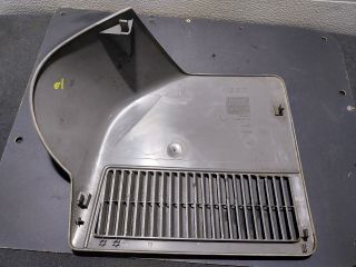 bontott VW TRANSPORTER Csomagtér Szellőző Jobb