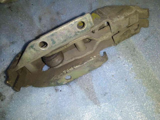 bontott VW TRANSPORTER Csomagtérajtó Ajtóhatároló