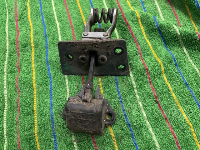 bontott VW TRANSPORTER Csomagtérajtó Ajtóhatároló