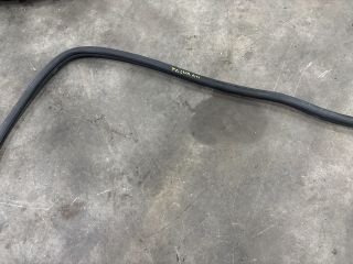 bontott VW TRANSPORTER Csomagtérajtó Gumikéder