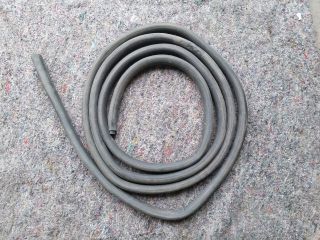 bontott VW TRANSPORTER Csomagtérajtó Gumikéder