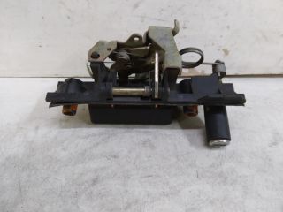 bontott VW TRANSPORTER Csomagtérajtó Kilincs