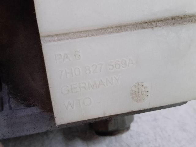 bontott VW TRANSPORTER Csomagtérajtó Kilincs