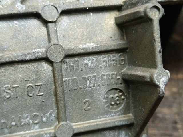 bontott VW TRANSPORTER Csomagtérajtó Kilincs