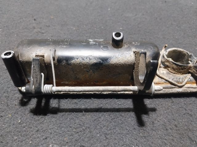 bontott VW TRANSPORTER Csomagtérajtó Kilincs