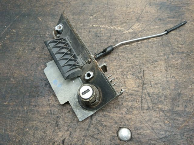 bontott VW TRANSPORTER Csomagtérajtó Kilincs