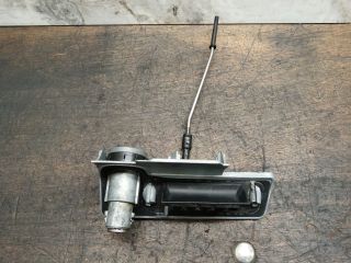 bontott VW TRANSPORTER Csomagtérajtó Kilincs