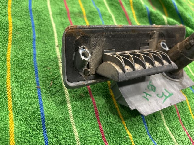 bontott VW TRANSPORTER Csomagtérajtó Kilincs