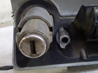 bontott VW TRANSPORTER Csomagtérajtó Kilincs