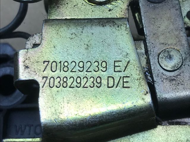 bontott VW TRANSPORTER Csomagtérajtó Kilincs