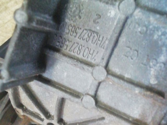 bontott VW TRANSPORTER Csomagtérajtó Kilincs