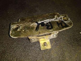 bontott VW TRANSPORTER Csomagtérajtó Ütköző