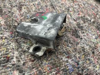 bontott VW TRANSPORTER Csomagtérajtó Zárszerkezet