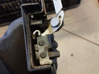 bontott VW TRANSPORTER Csomagtérajtó Zárszerkezet