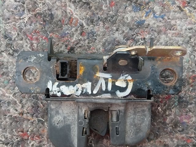 bontott VW TRANSPORTER Csomagtérajtó Zárszerkezet