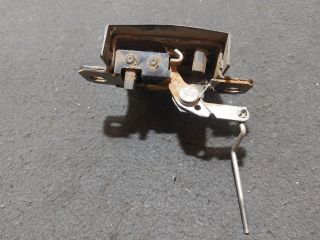 bontott VW TRANSPORTER Csomagtérajtó Zárszerkezet