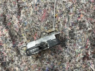 bontott VW TRANSPORTER Csomagtérajtó Zárszerkezet