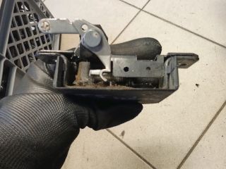 bontott VW TRANSPORTER Csomagtérajtó Zárszerkezet