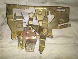 bontott VW TRANSPORTER Csomagtérajtó Zárszerkezet