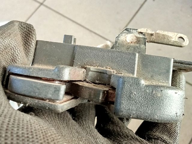 bontott VW TRANSPORTER Csomagtérajtó Zárszerkezet