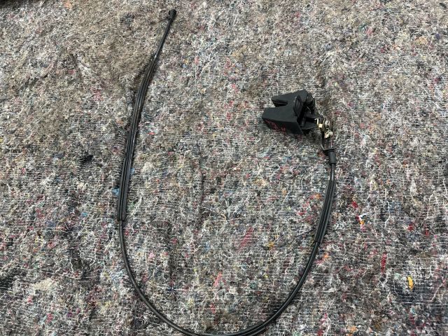 bontott VW TRANSPORTER Csomagtérajtó Zárszerkezet