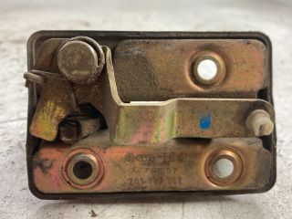 bontott VW TRANSPORTER Csomagtérajtó Zárszerkezet