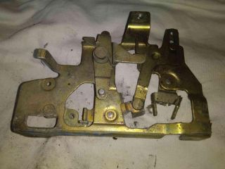 bontott VW TRANSPORTER Csomagtérajtó Zárszerkezet