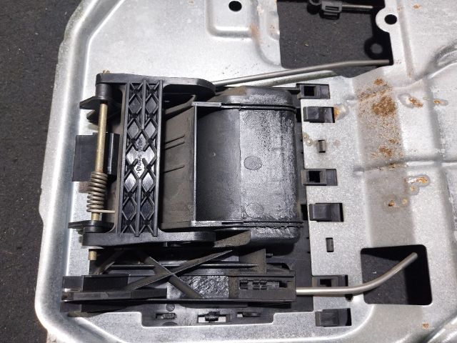 bontott VW TRANSPORTER Csomagtérajtó Zárszerkezet