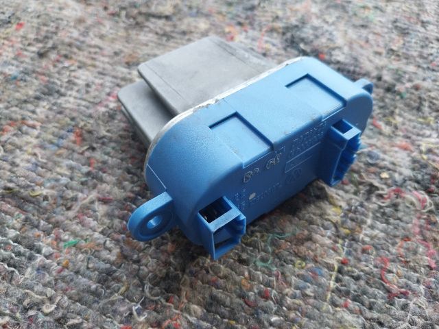 bontott VW TRANSPORTER Előtét Ellenállás Fűtőmotor