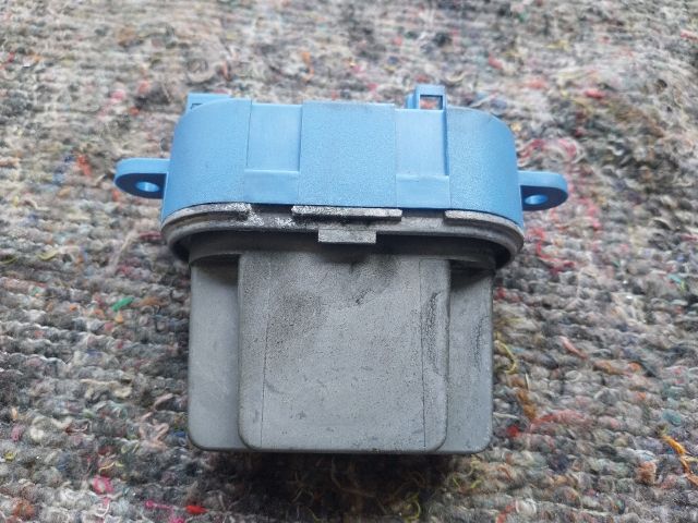 bontott VW TRANSPORTER Előtét Ellenállás Fűtőmotor