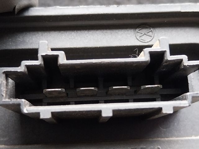 bontott VW TRANSPORTER Előtét Ellenállás Fűtőmotor